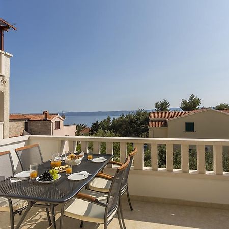 Apartments Biserka 볼 외부 사진