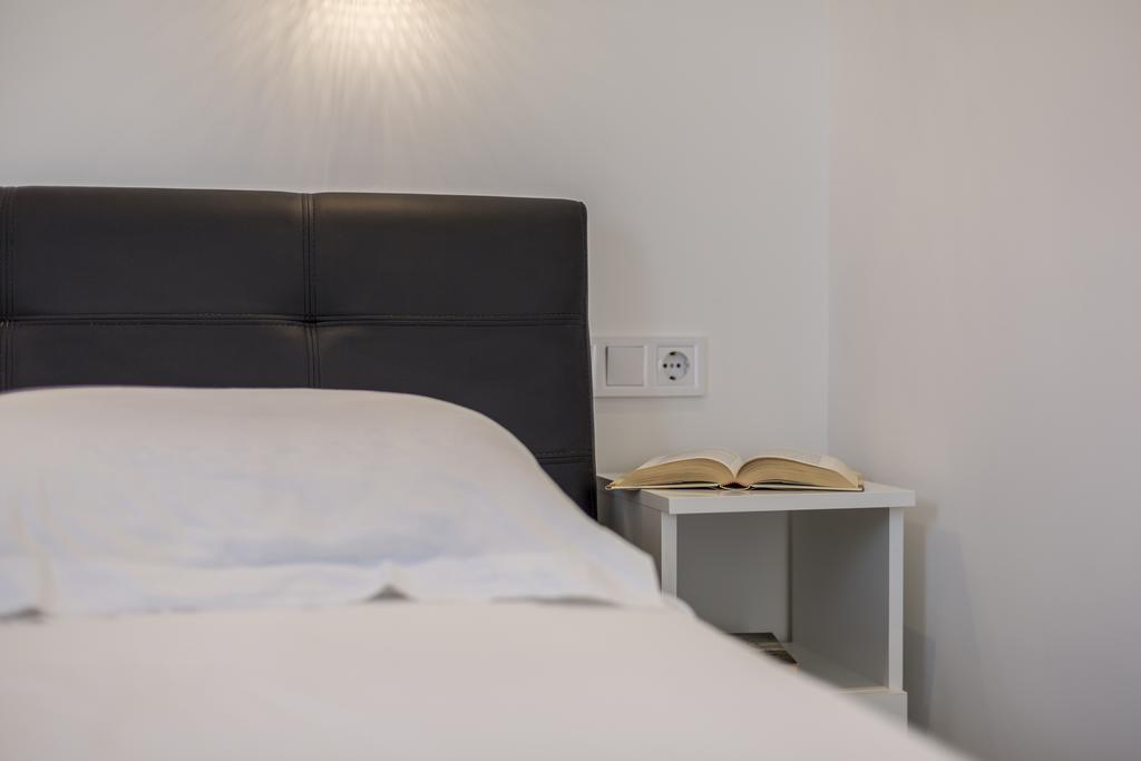 Apartments Biserka 볼 외부 사진