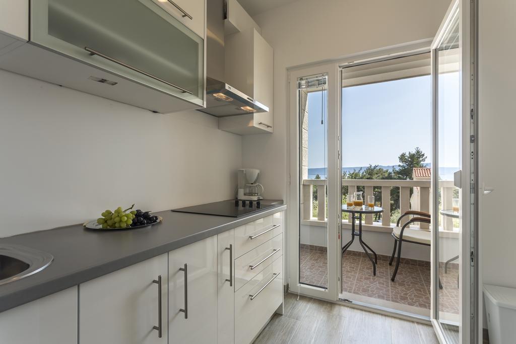 Apartments Biserka 볼 외부 사진