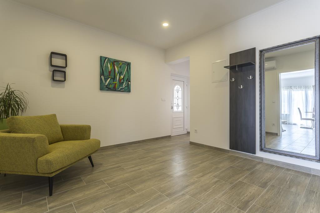 Apartments Biserka 볼 외부 사진
