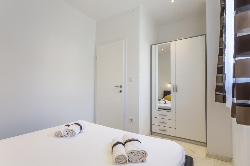 Apartments Biserka 볼 외부 사진